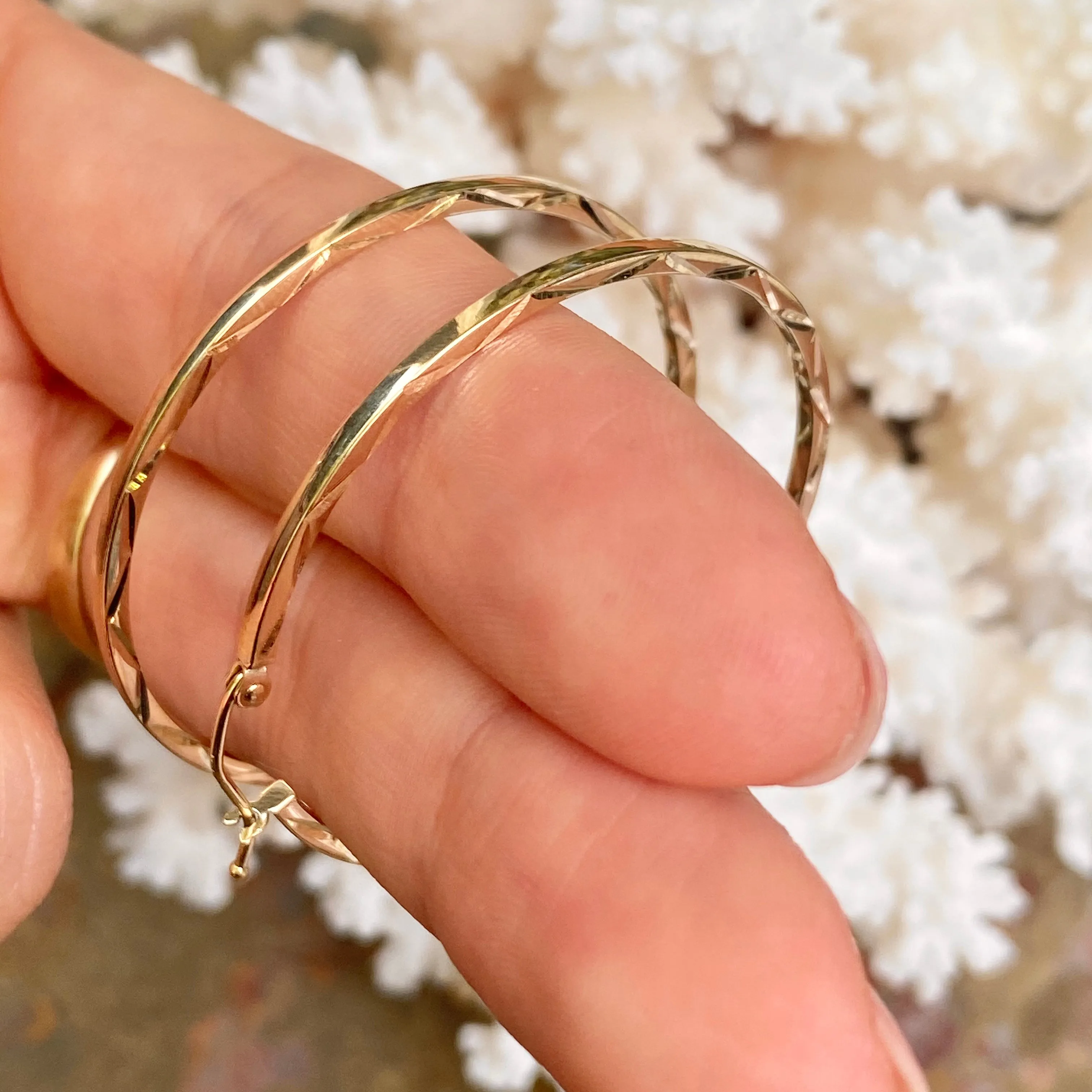 10KT Yellow Gold Polished   Diamond-Cut Hoop Earrings 40mm