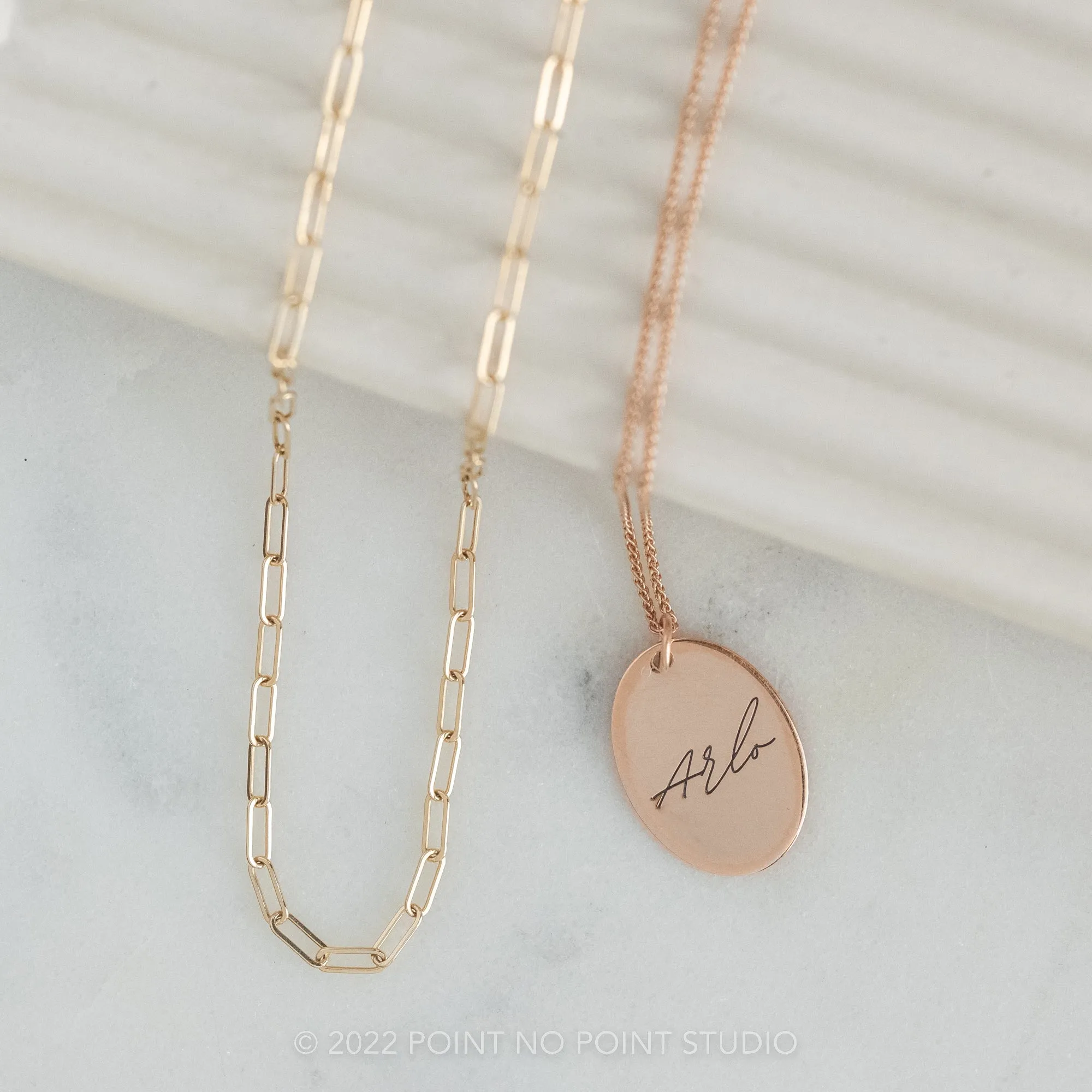14k Gold Engraved Oriole Single Name Large Oval Charm