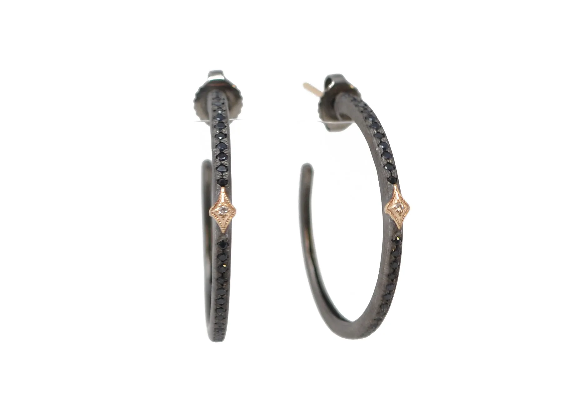 25 MM CRIVELLI HOOP EARRINGS