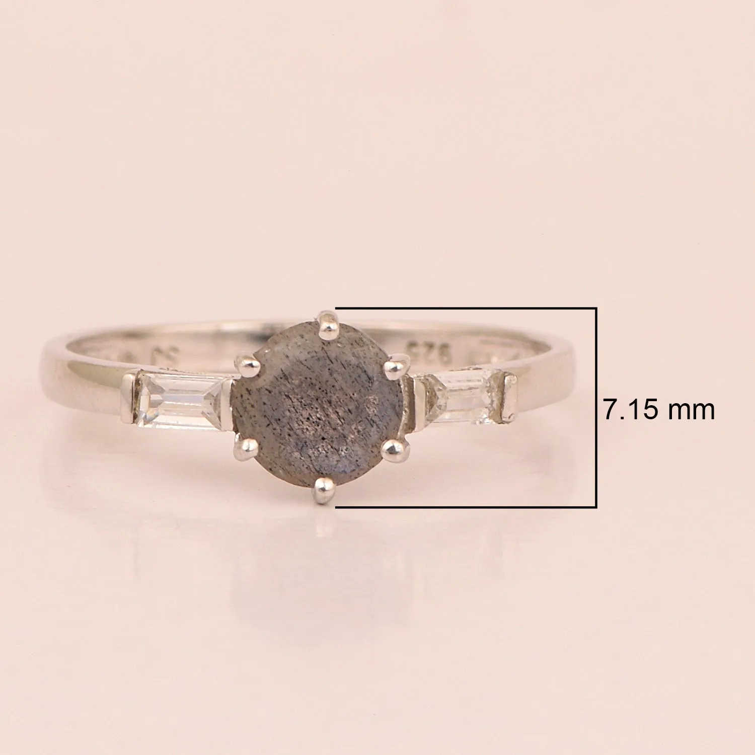 4 MM Round Labradorite 925 Sterling Silver Three Stone Solitaire Women Ring