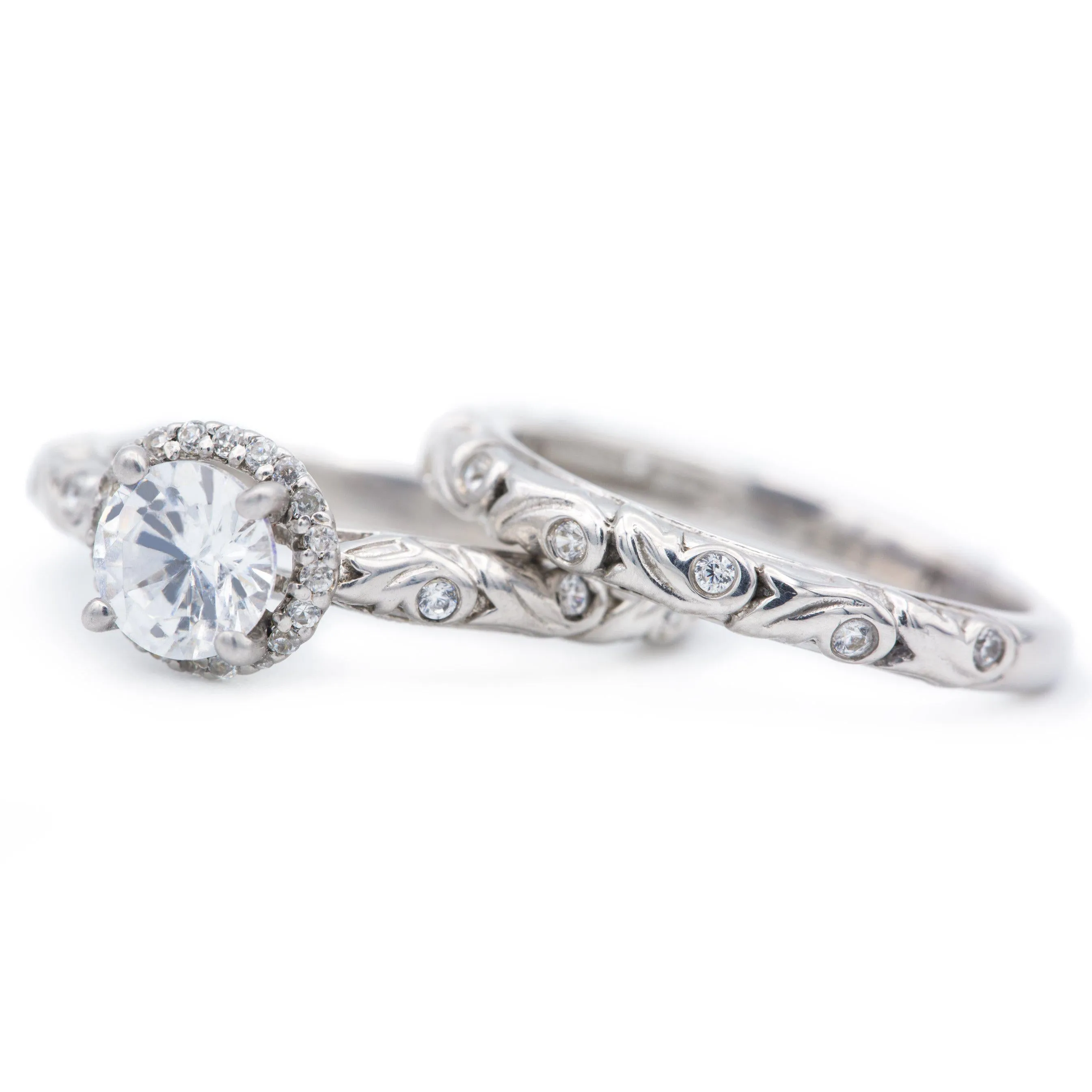 6.0mm Round Center 14K White Gold Engagement Ring And Vintage Wedding Band Set