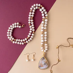 72562 - Beaded Natural Stone Necklace - White