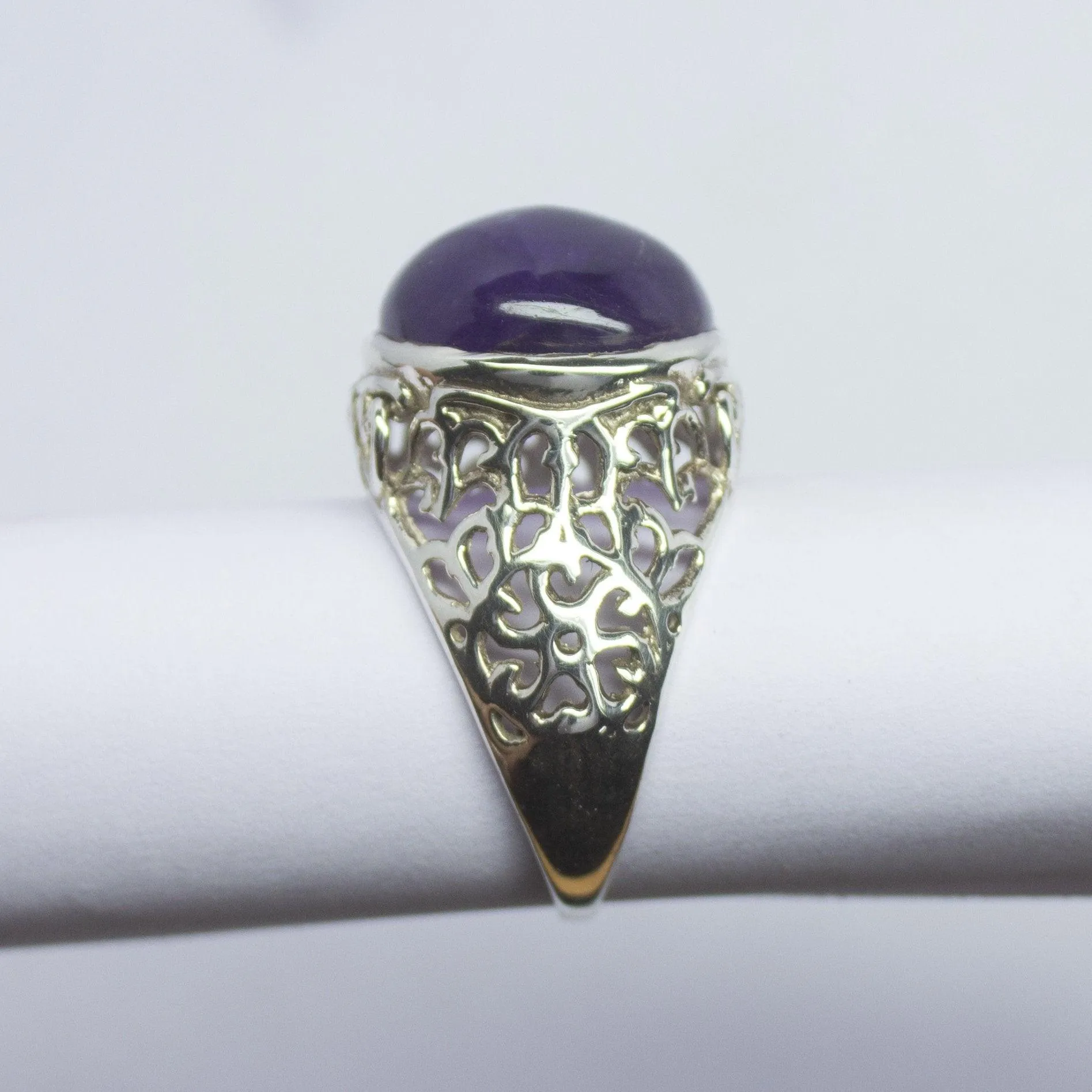8.66g, Handmade Natural Purple Amethyst Round Cabochon 925 Sterling Silver Ring
