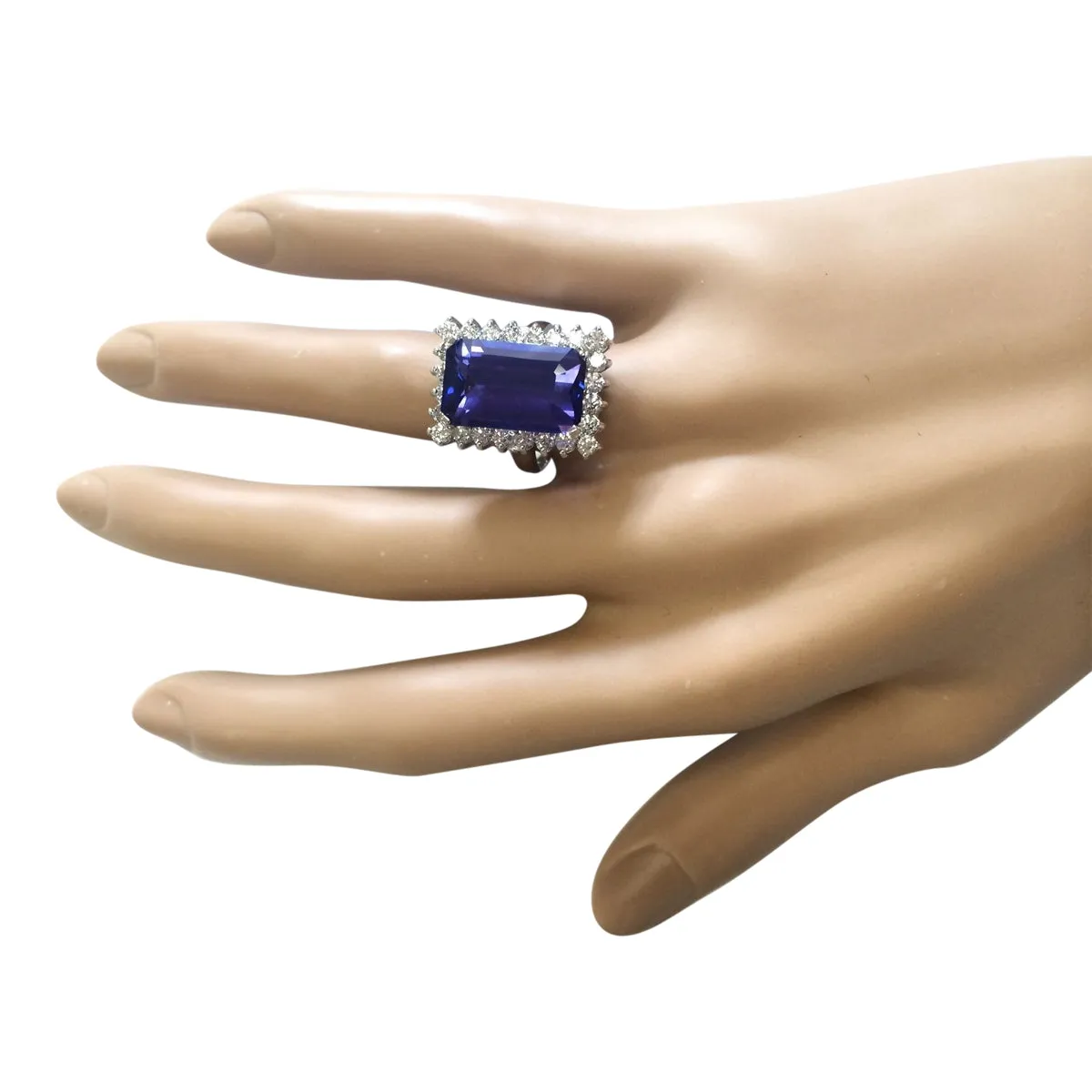 9.05 Carat Natural Tanzanite 14K White Gold Diamond Ring