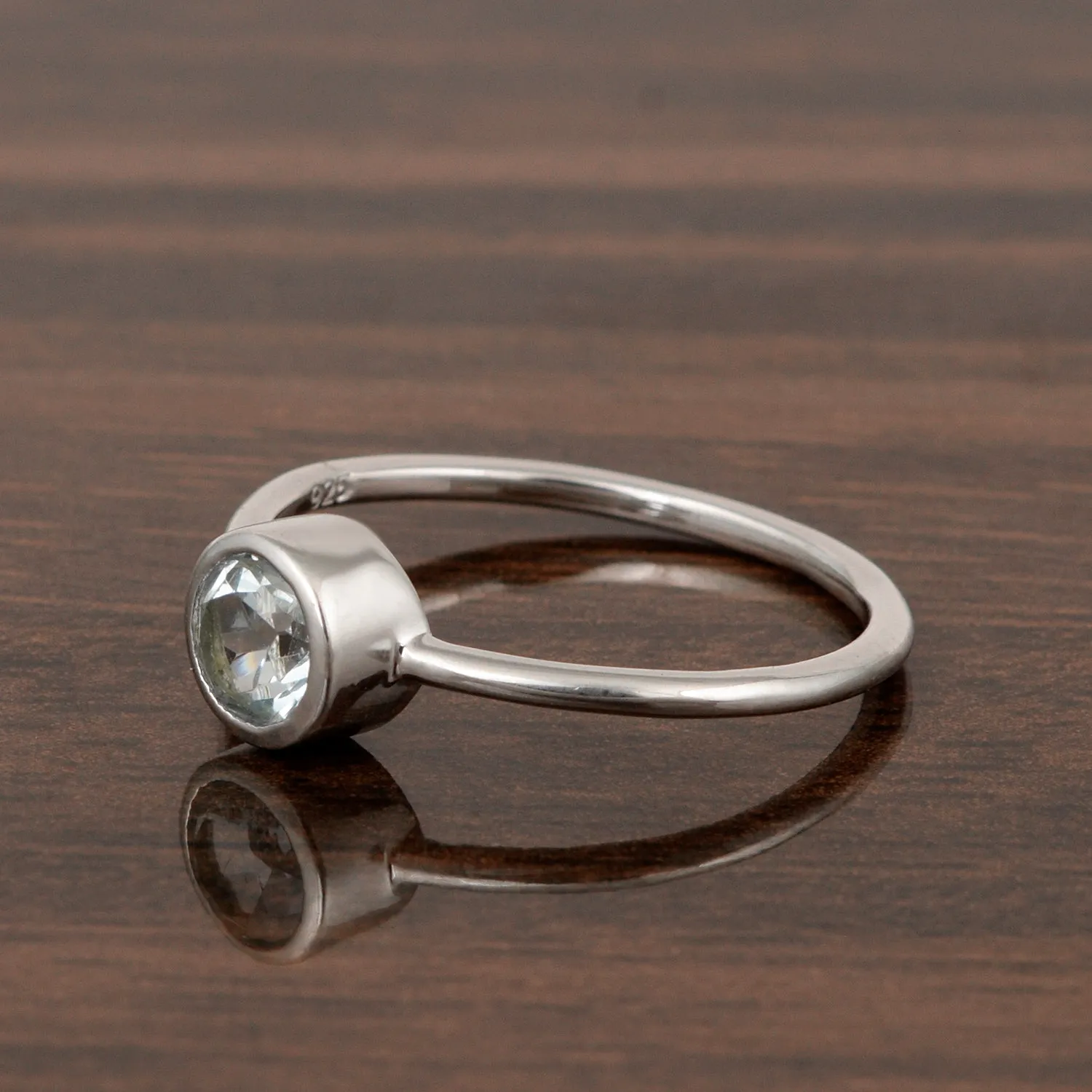 925 Sterling Silver Round 5mm 0.30 Ctw Aquamarine Women Engagement Ring