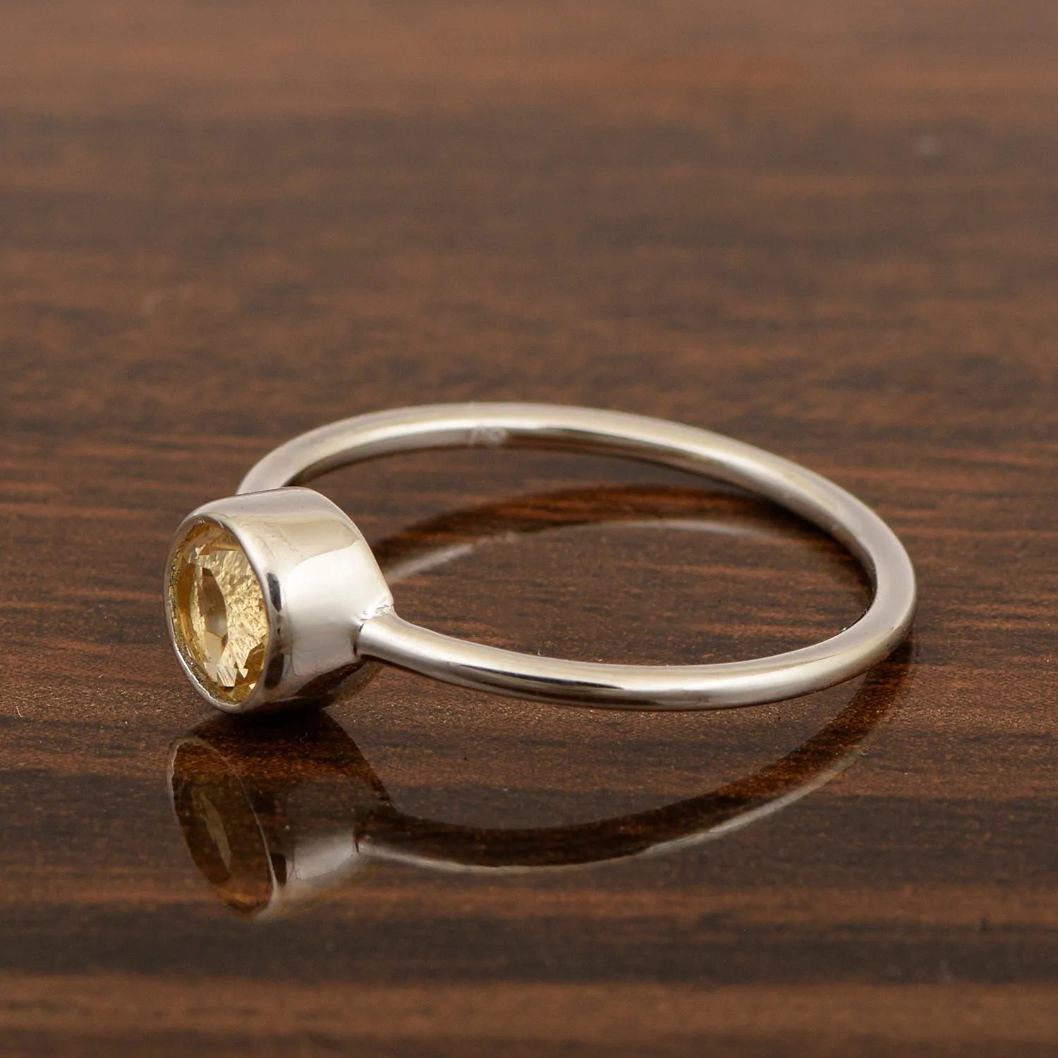 925 Sterling Silver Round 5mm 0.30 Ctw Citrine Women Engagement Ring