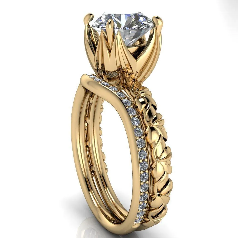 Angela Round Center Stone Juliette Rosa Ring
