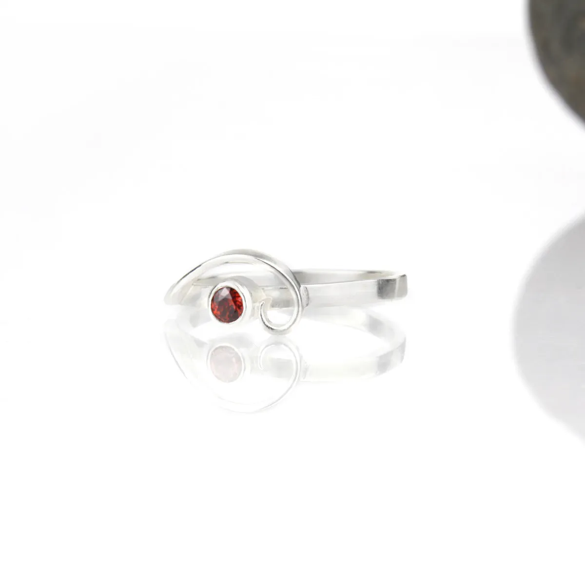 Arabesque Ring with Garnet
