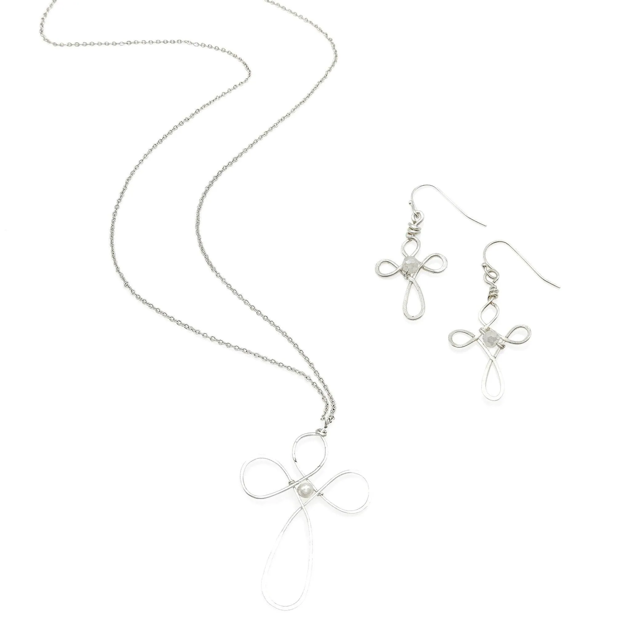 Believe earrings