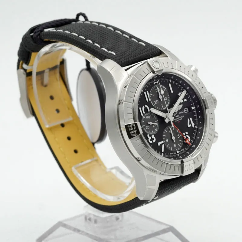 Breitling Avenger Chronograph GMT 45mm A24315101B1X1