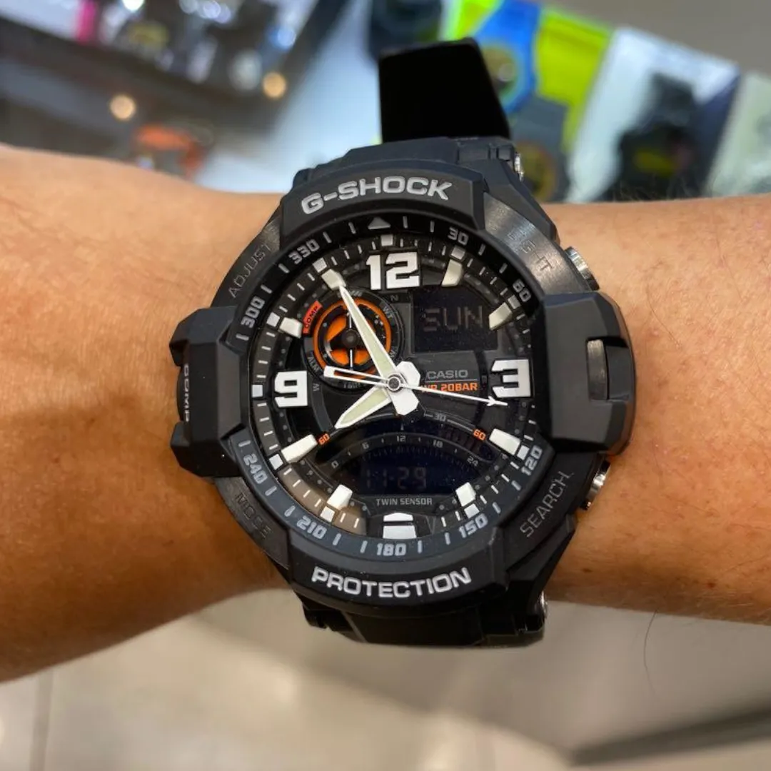 Casio - GA-1000-1ADR