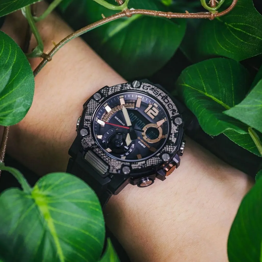 Casio - GST-B300WLP-1ADR