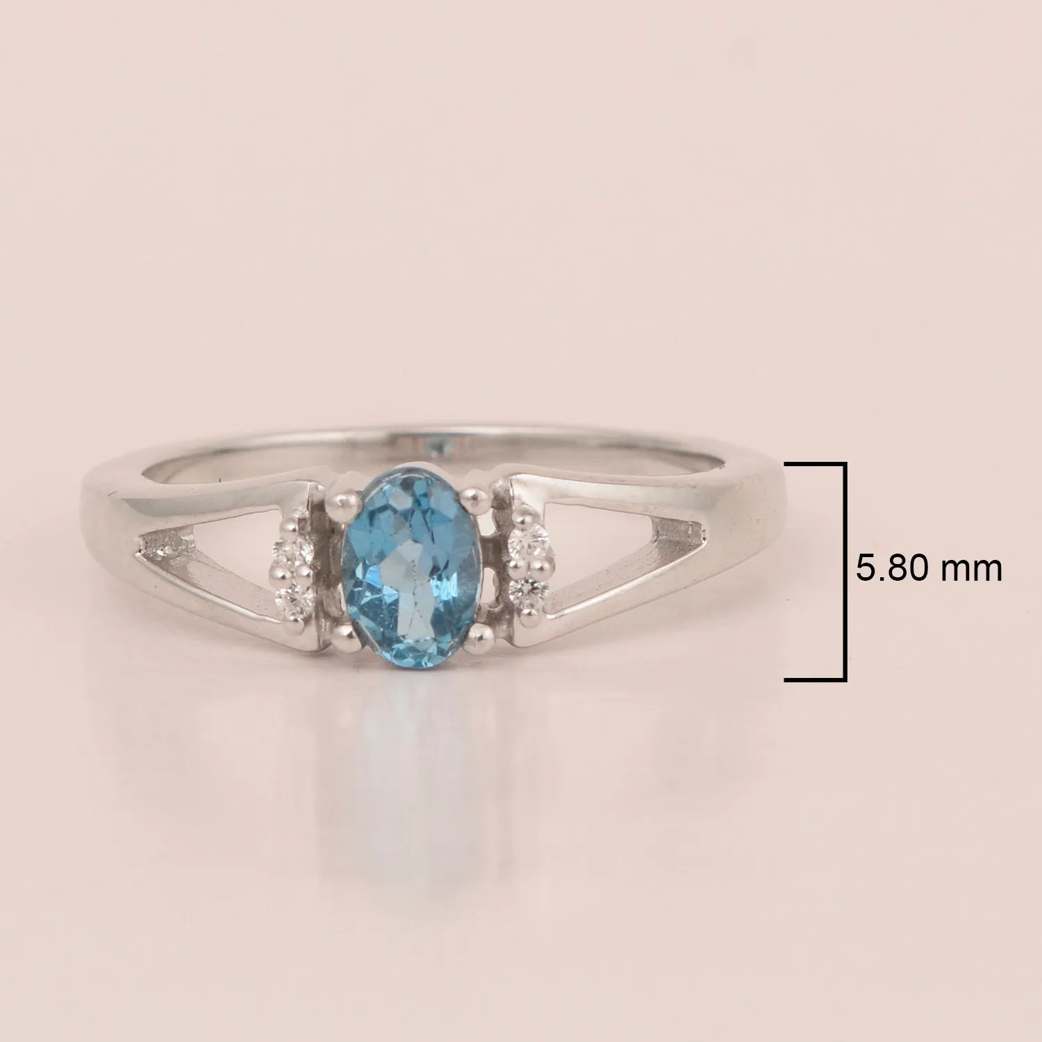 Classic Oval 6X4 MM Swiss Blue Topaz Solitaire Engagement 925 Sterling Silver Rings for Women