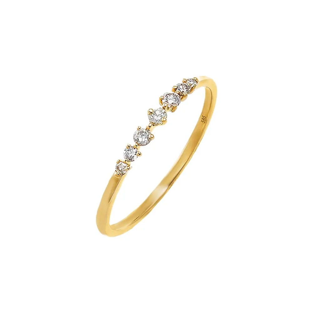 Diamond Graduated Accent Ring 14K