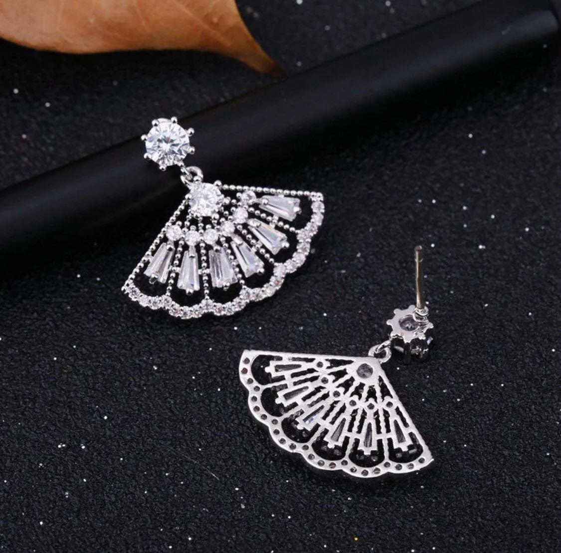 Flamencó Fan-Shaped Sterling Silver Drop Earrings