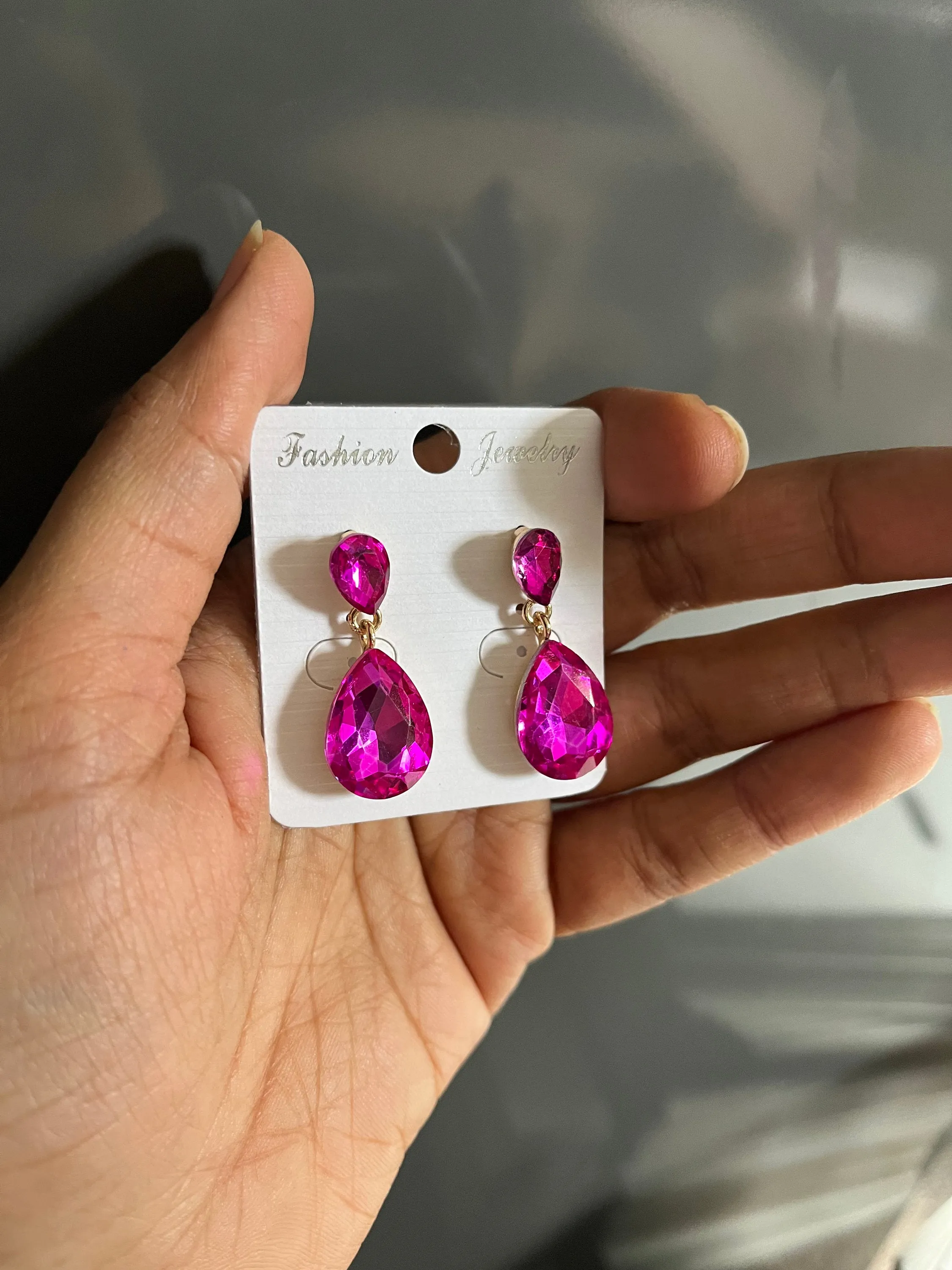 Fuchsia teardrop earrings , small fuchsia earrings , fuchsia crystal earrings , hot pink gold tone tear drop earrings
