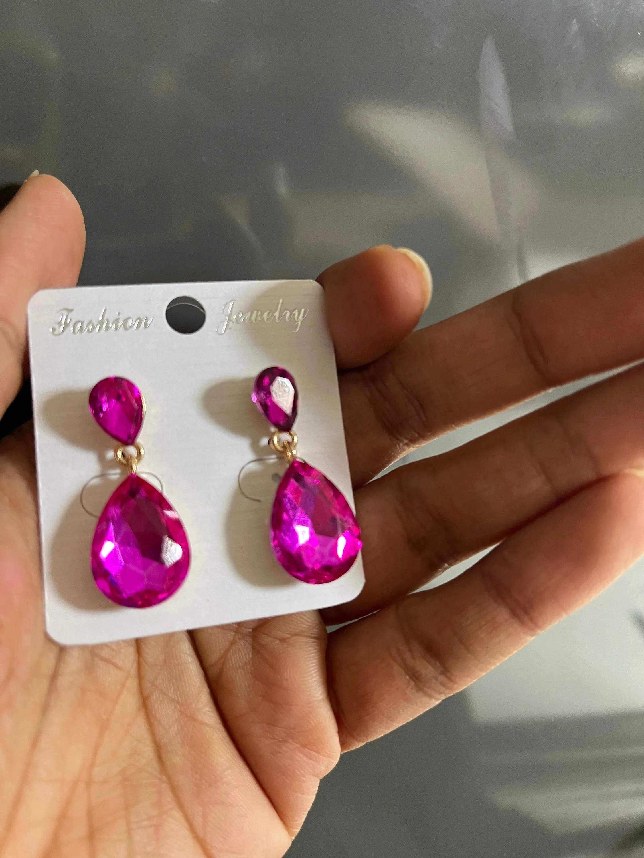 Fuchsia teardrop earrings , small fuchsia earrings , fuchsia crystal earrings , hot pink gold tone tear drop earrings