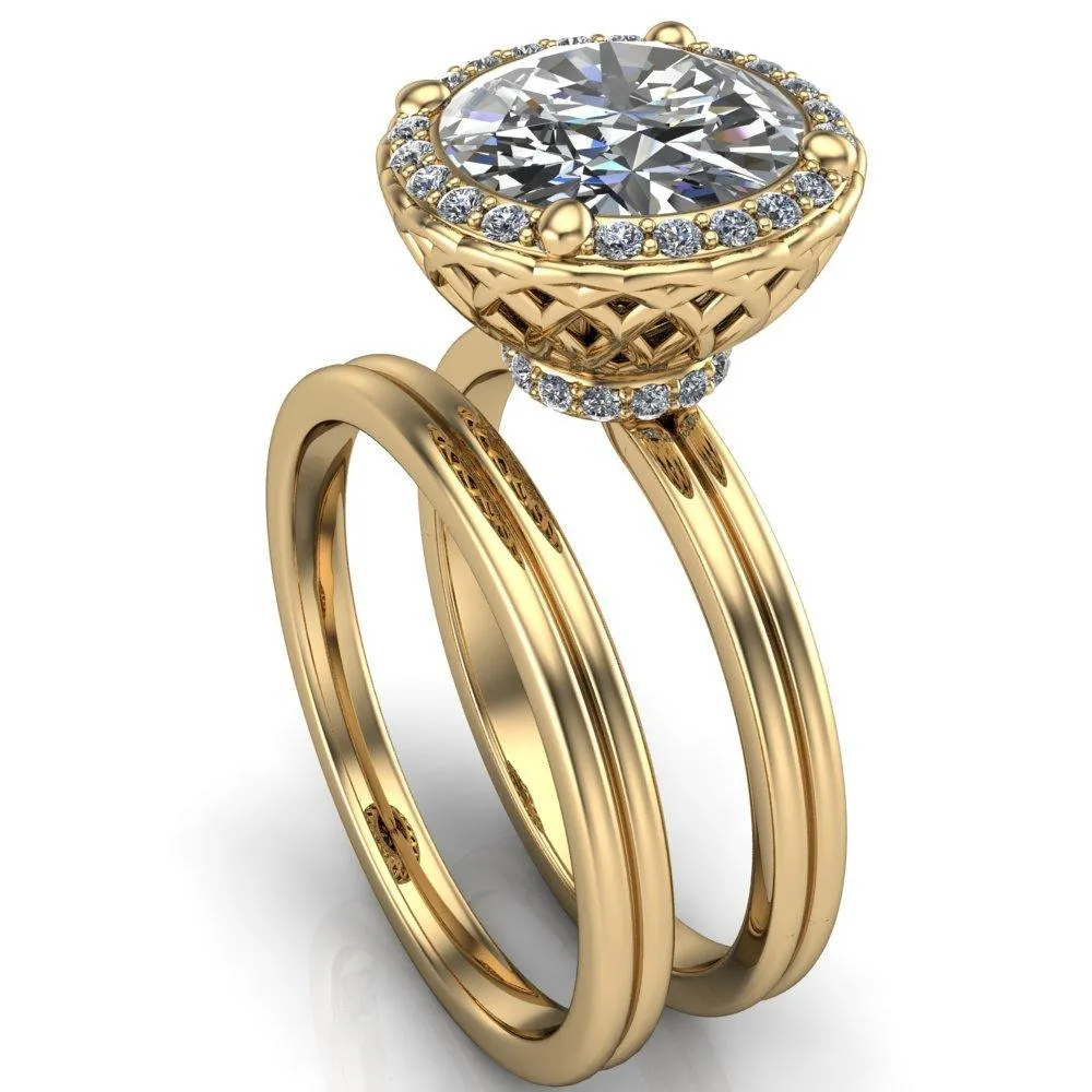 Ivy Round Center Stone Intertwined Love Basket Halo Diamond Ring