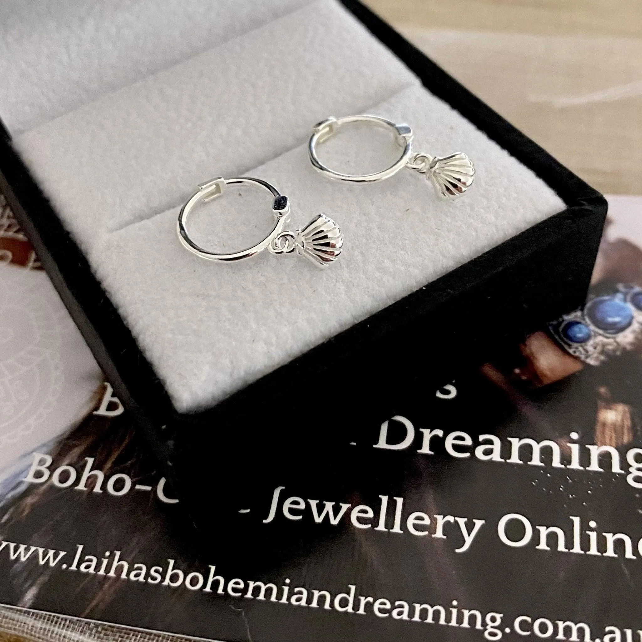 Laihas Mini Sea Shell Hoop Earrings