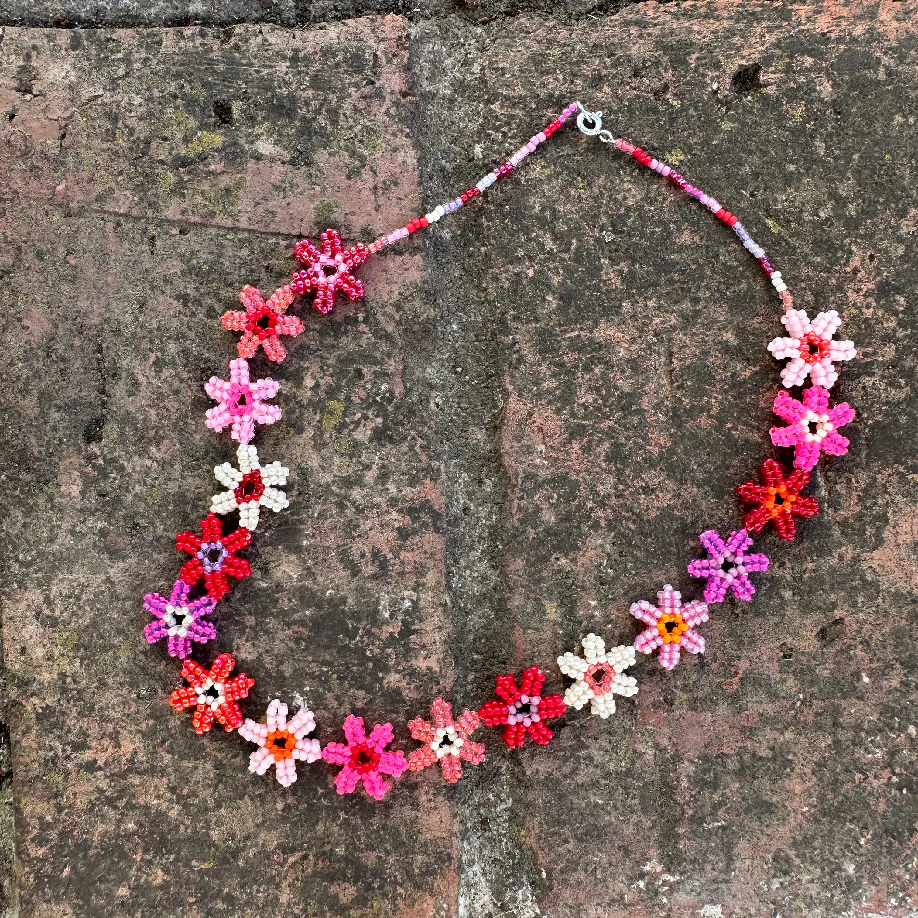 Matilda flowers beaded necklace
