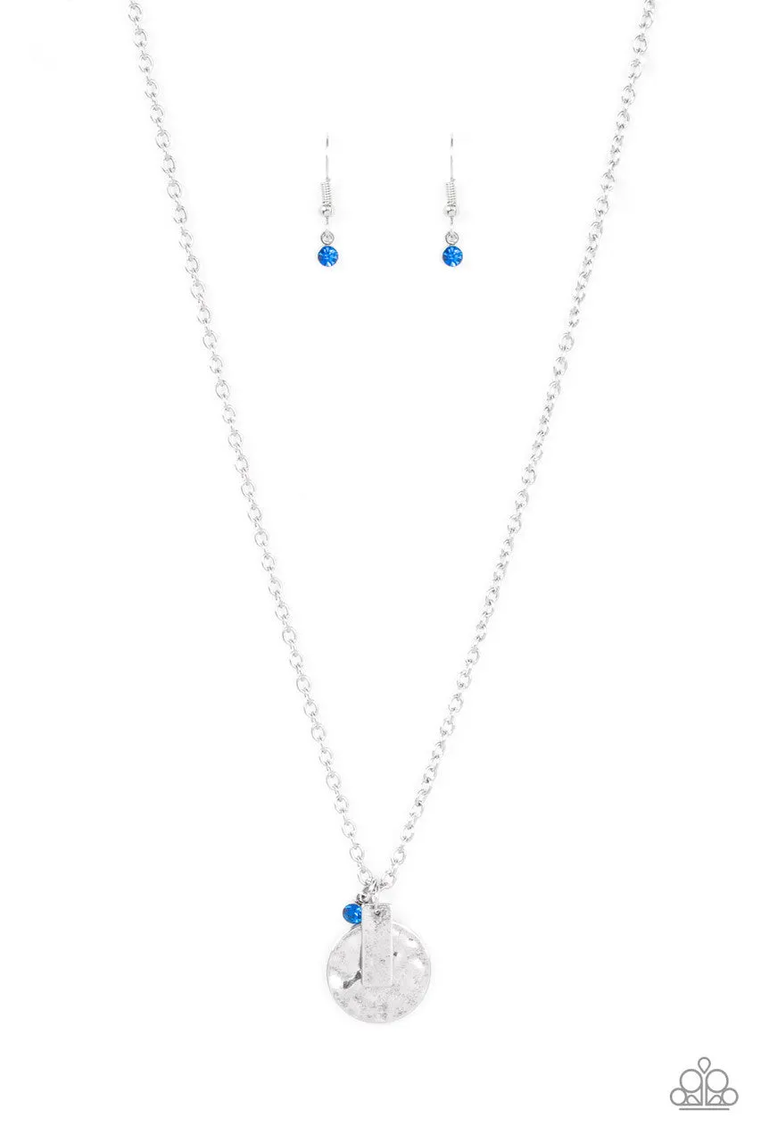 Minimal EFFORTLESS - Blue - Rhinestone Silver Disc Paparazzi Short Necklace