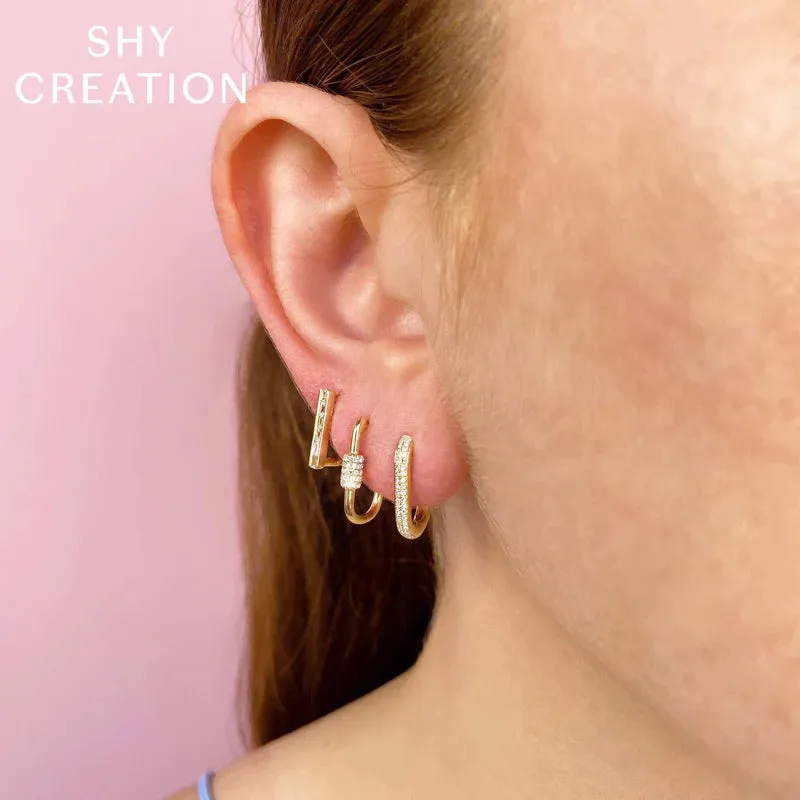 Minimalistic Diamond Hoops