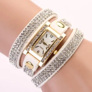 New design women vintage cow leather strap watches,set auger rivet bracelet women dress watches,women wristwatches