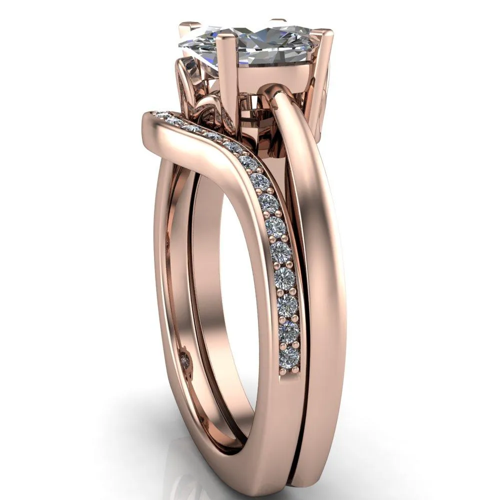 Oreli Oval Center Stone 4 Prong Basket Setting