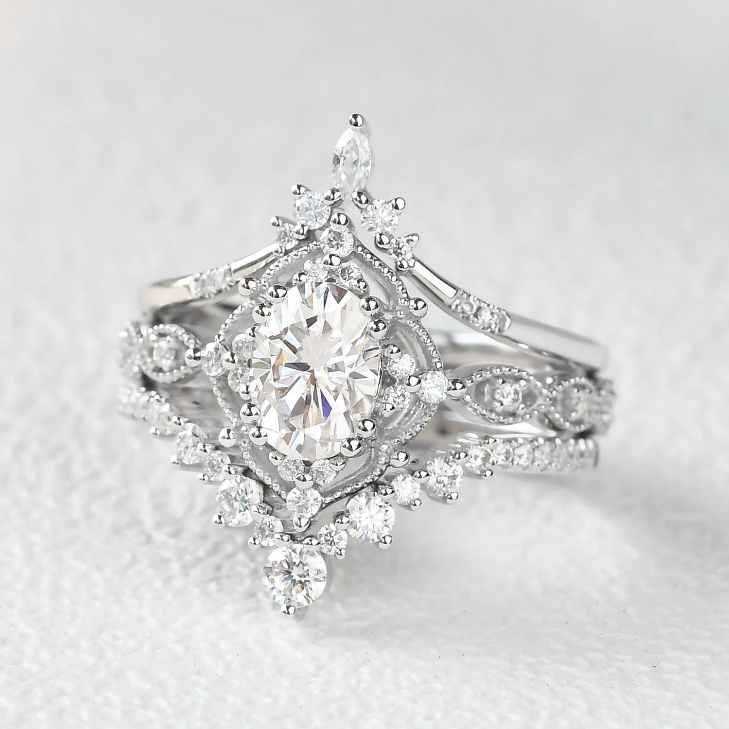 Oval Moissanite Signature Vintage Ring Set 3pcs - Charlotte