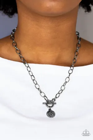Paparazzi - Sorority Sisters - Black Necklace