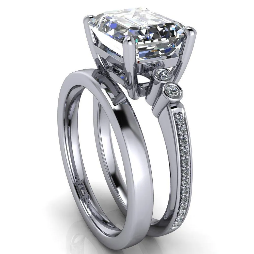 Pascala Emerald Center Stone Diamond Side 4 Prong Engagement Ring