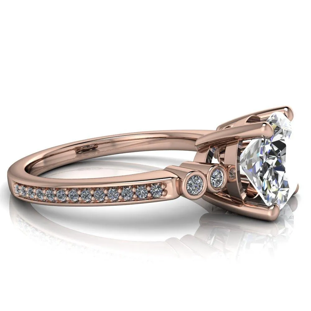 Pascala Oval Center Stone Diamond Side 4 Prong Engagement Ring