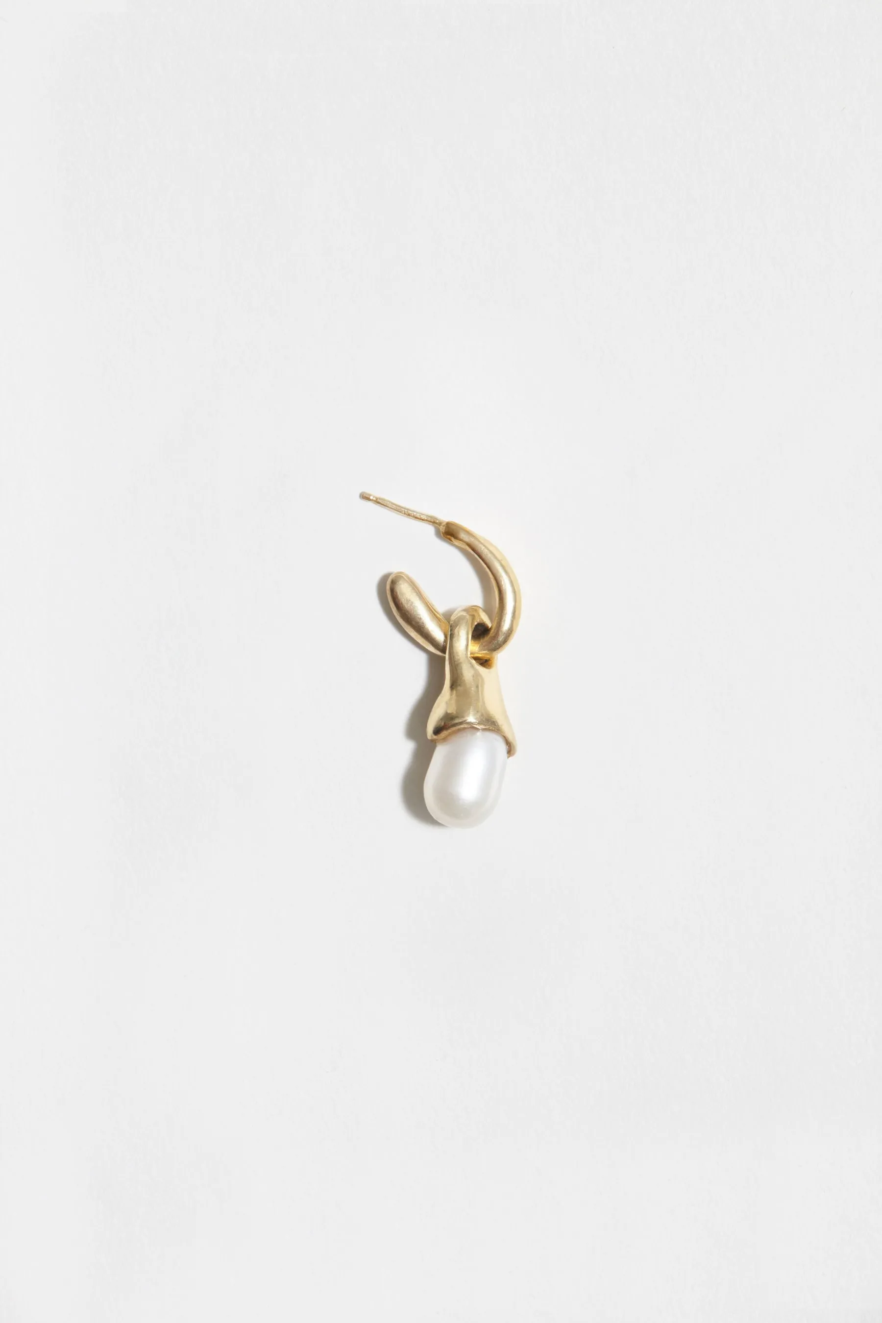 pearl hoop gold