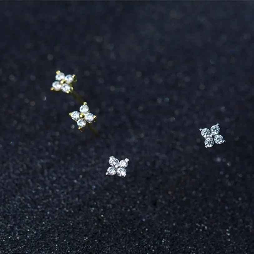 Pedals Flower Small Huggie Stud Earring-SH048