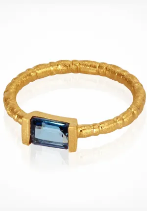 Pia Ring - Topaz
