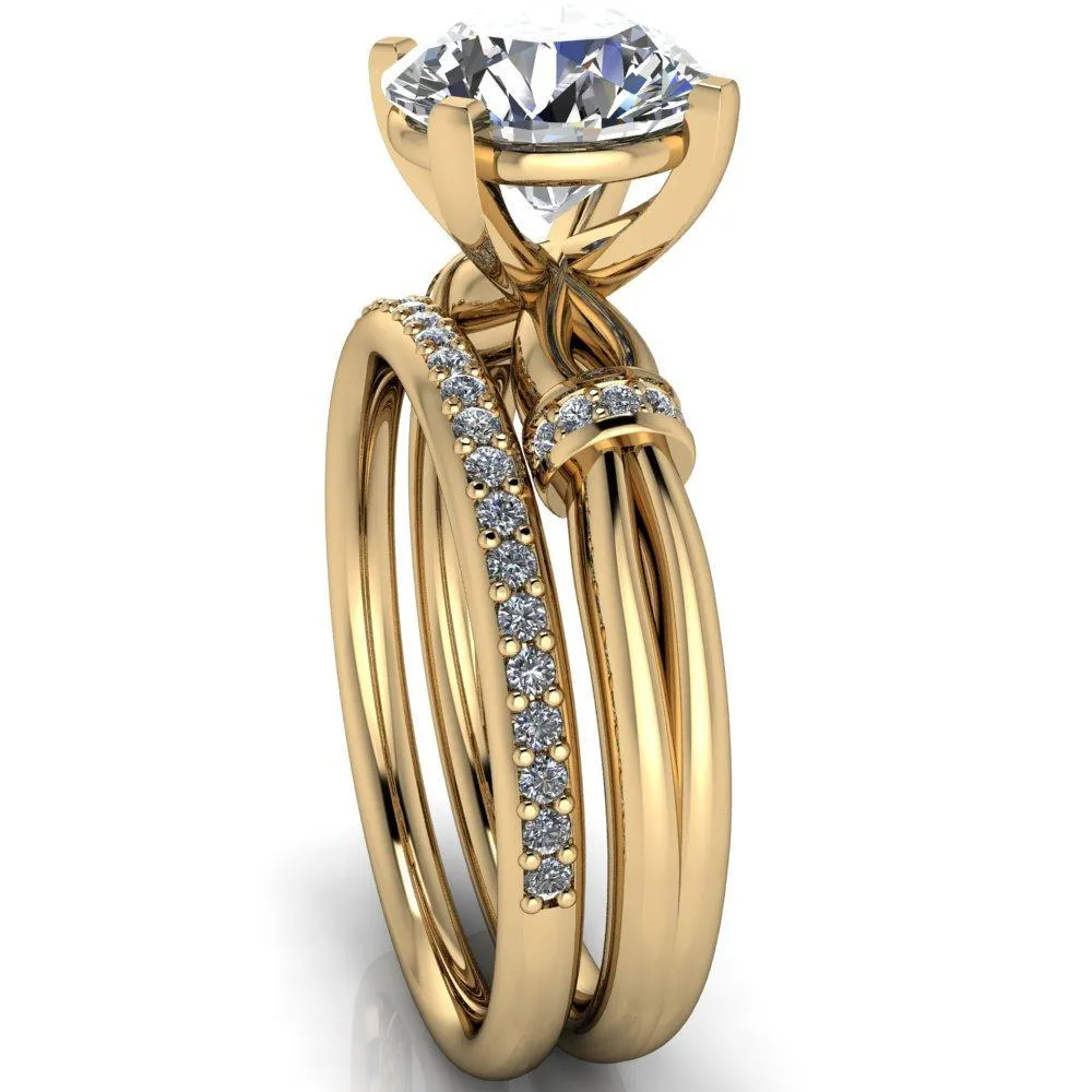 Renée Round Center Stone 4 Prong Diamond Shoulder Split Shank Set Ring