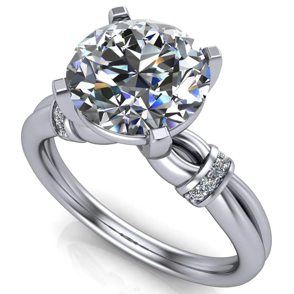 Renée Round Center Stone 4 Prong Diamond Shoulder Split Shank Set Ring