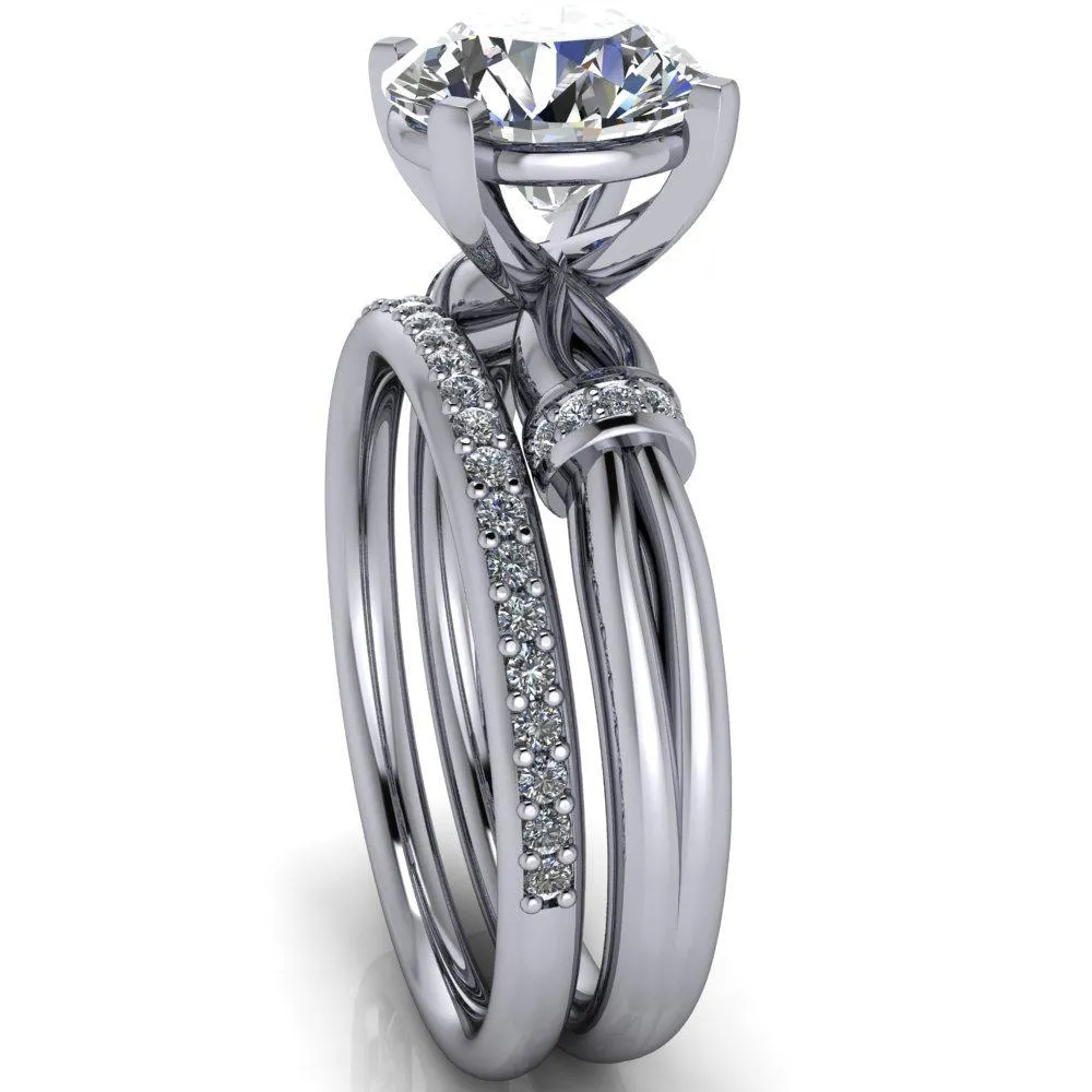Renée Round Center Stone 4 Prong Diamond Shoulder Split Shank Set Ring