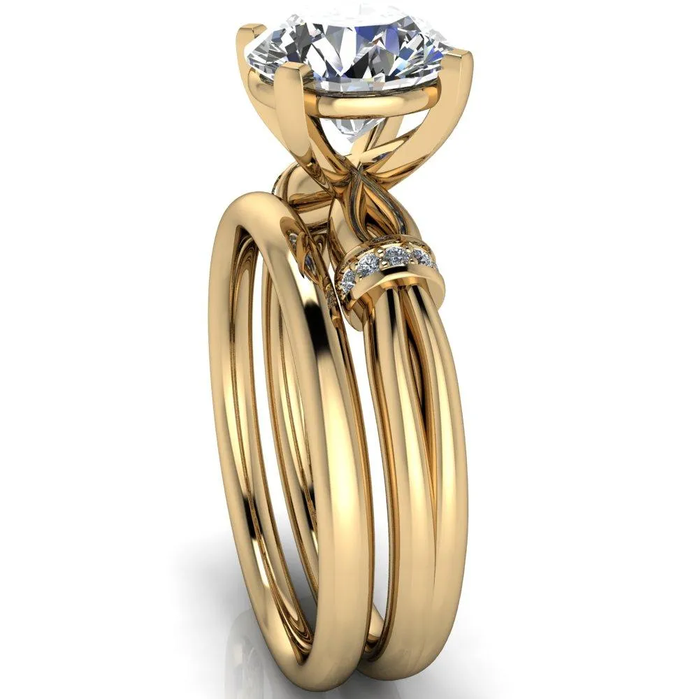 Renée Round Center Stone 4 Prong Diamond Shoulder Split Shank Set Ring