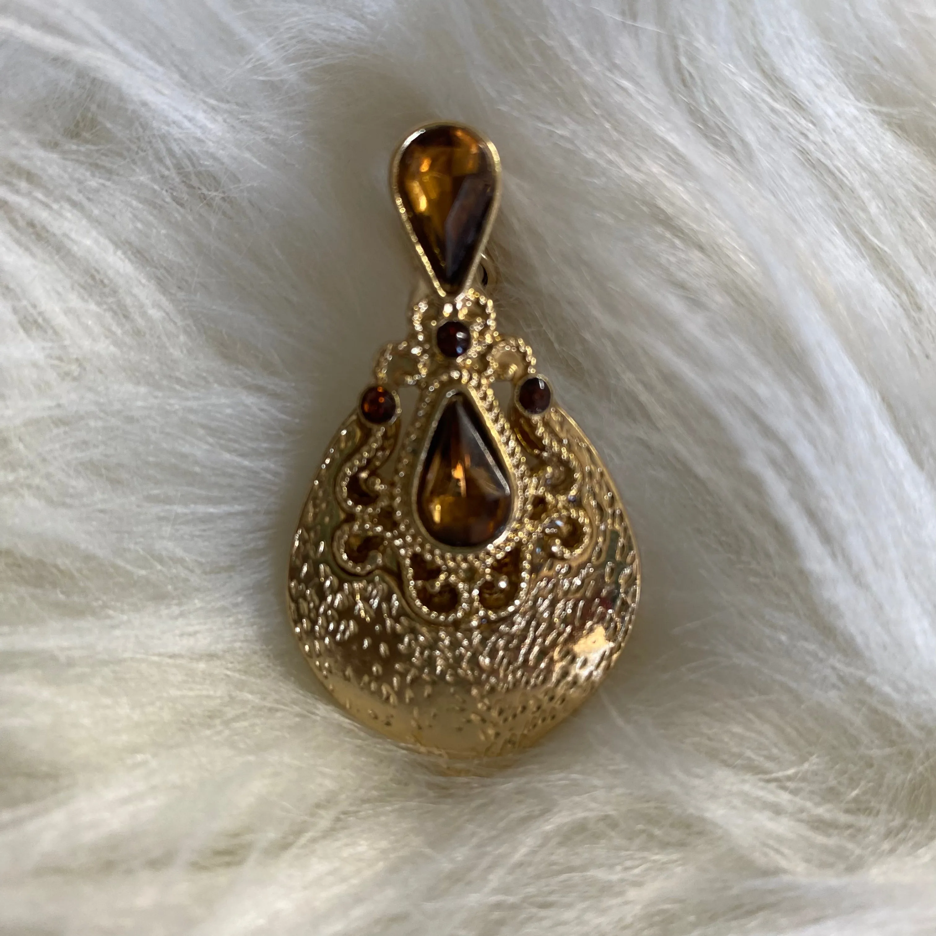 Seasons-Vintage Gold Earrings & Pendant (Gina B's)
