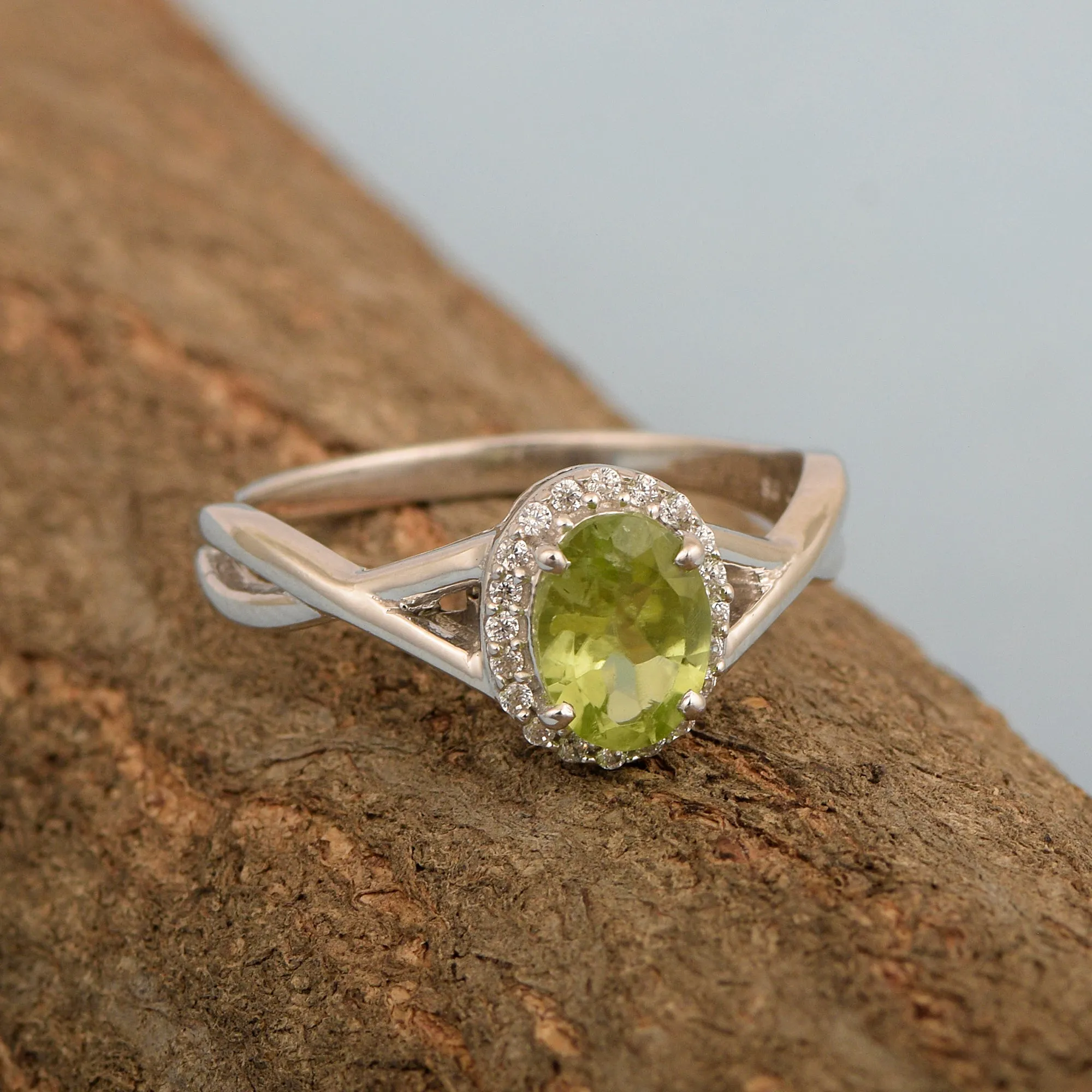 Solitaire Oval 1 Ctw Peridot Sterling Silver 925 Women Ring