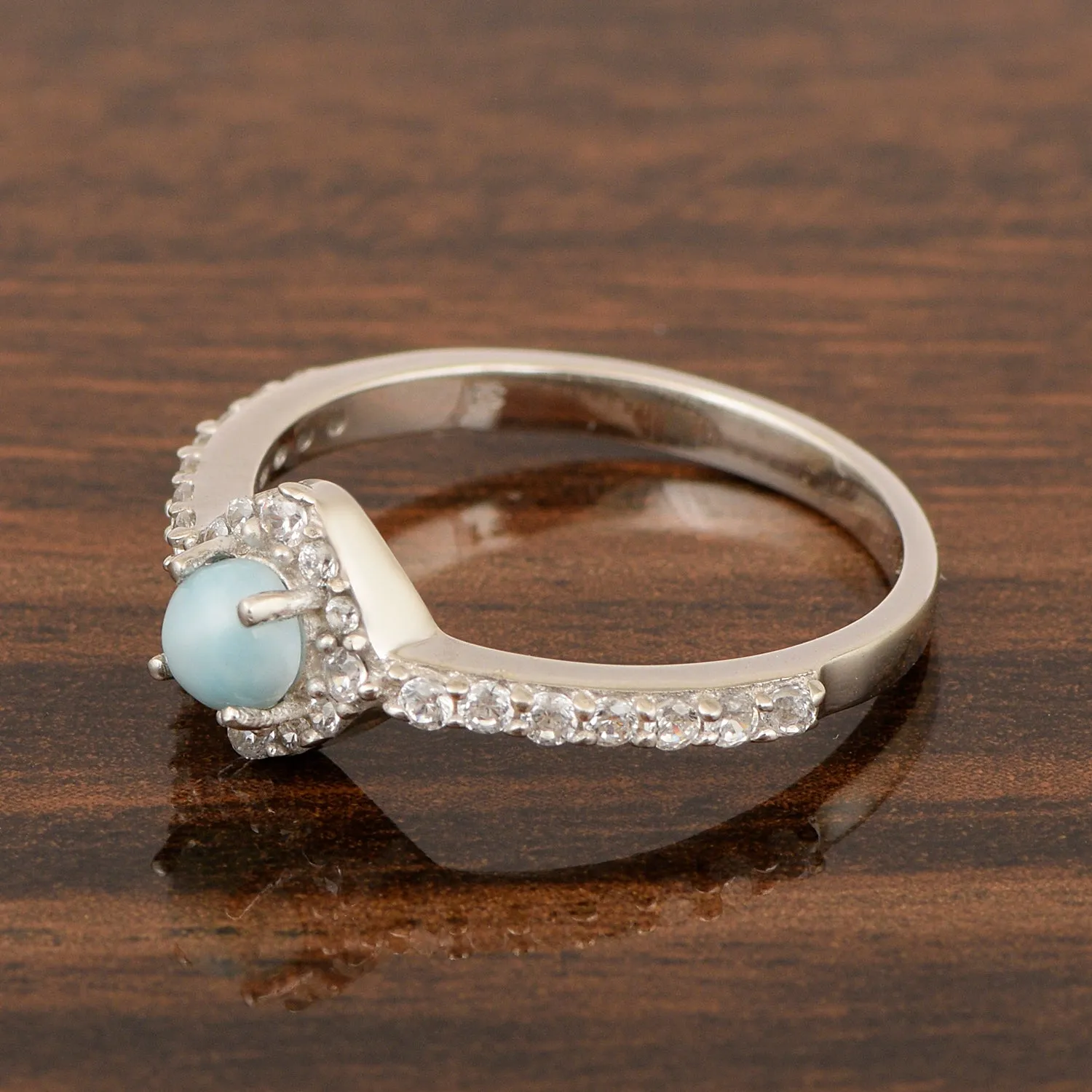 Solitaire Round 4mm Larimar & White Accents Women Wedding Ring