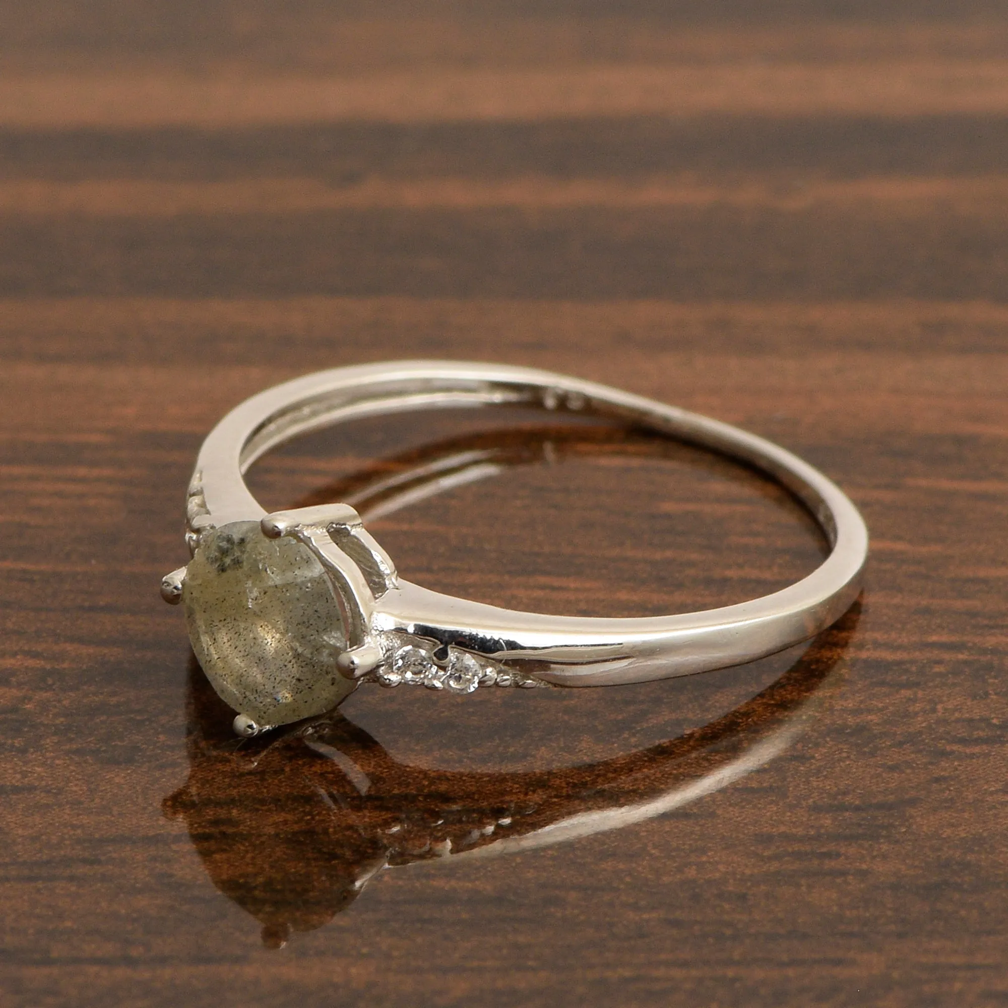 Solitaire Round Labradorite 925 Sterling Silver Women Engagement Ring