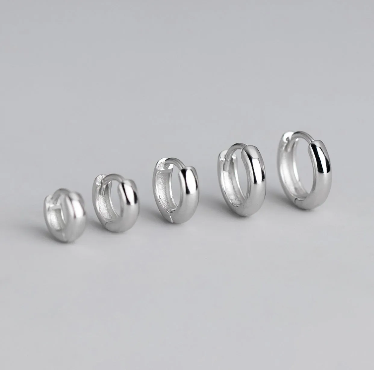 Thickness Classic Silver Huggie Earrings-SH060