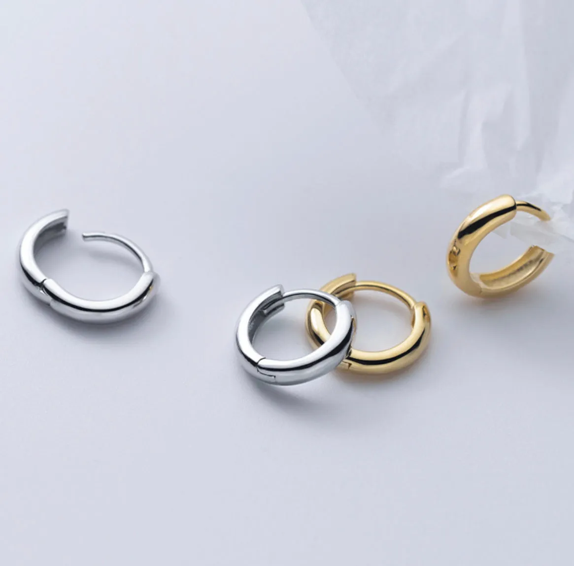 Thickness Classic Silver Huggie Earrings-SH060