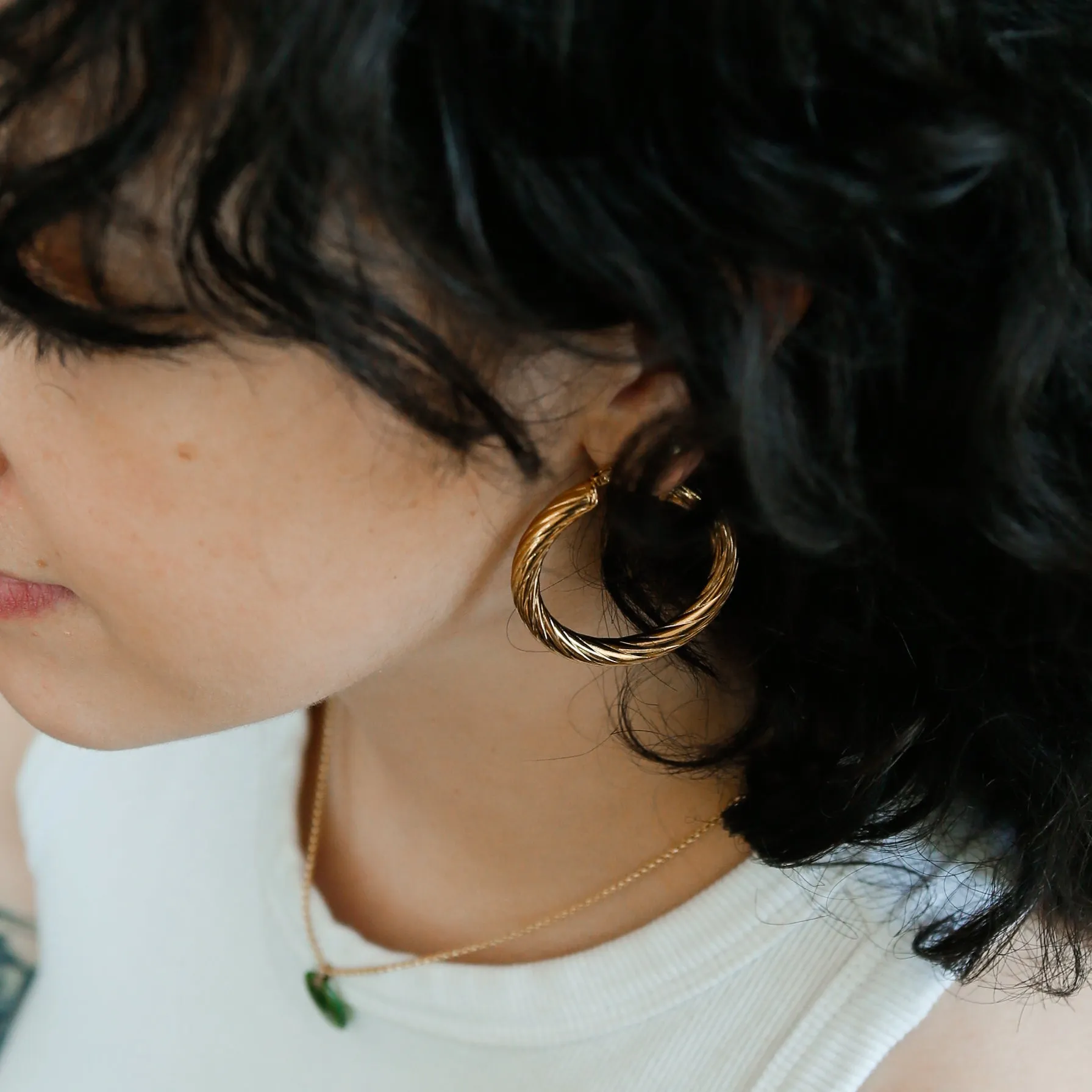 Tina Hoops | Gold