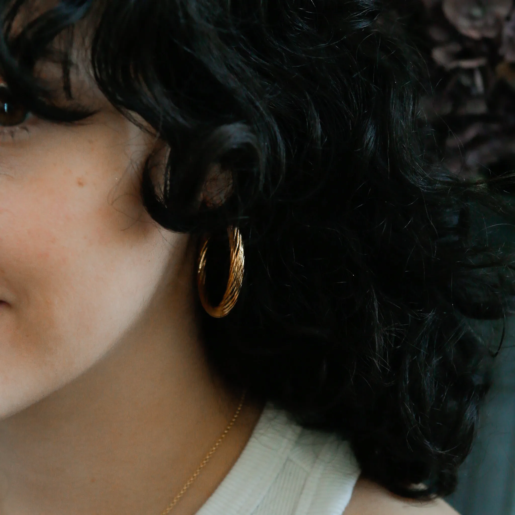Tina Hoops | Gold