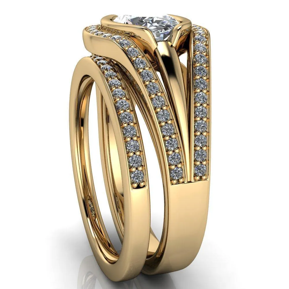 Tiramisu Oval Center Stone Split Shank Diamond Half Bezel Channel Ring