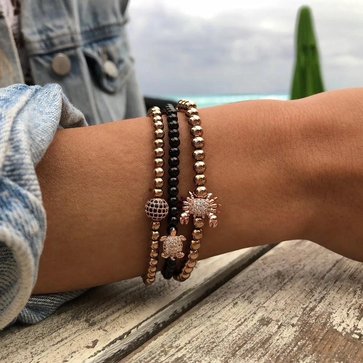 Tortuga | Gunmetal & 18k Rose Gold | Crystal Sea Turtle Bracelet