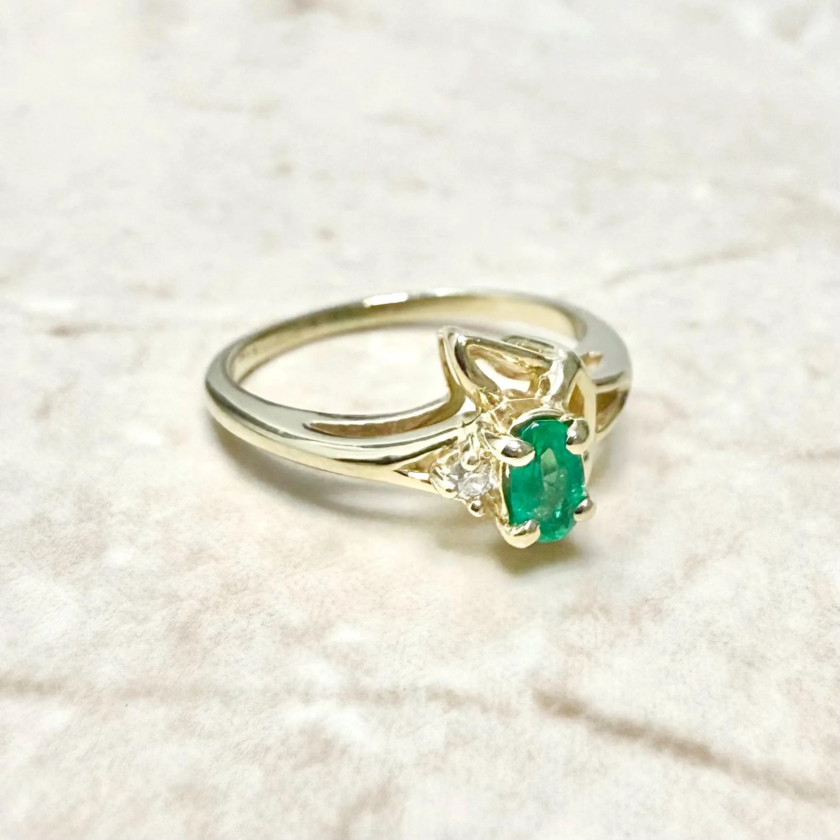 Vintage 14 Karat Yellow Gold Natural Emerald Solitaire Ring With Diamond Accent
